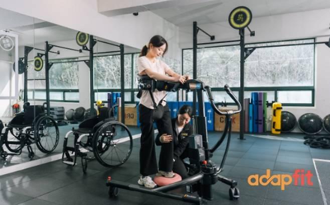 ㈜하루하루움직임연구소 '어댑핏', '데이터'로 재활과 일상 사이 좁힌다